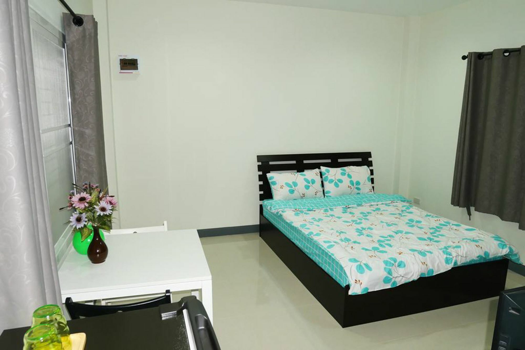 Bann Rumyen Klang Dong Phayayen Ngoại thất bức ảnh